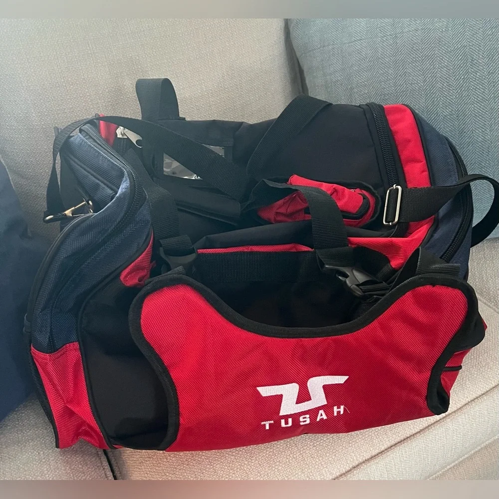 Tusah Equipment Pro Bag Taekwondo Kitbag Kickboxing Holdall Karate Gear Bag